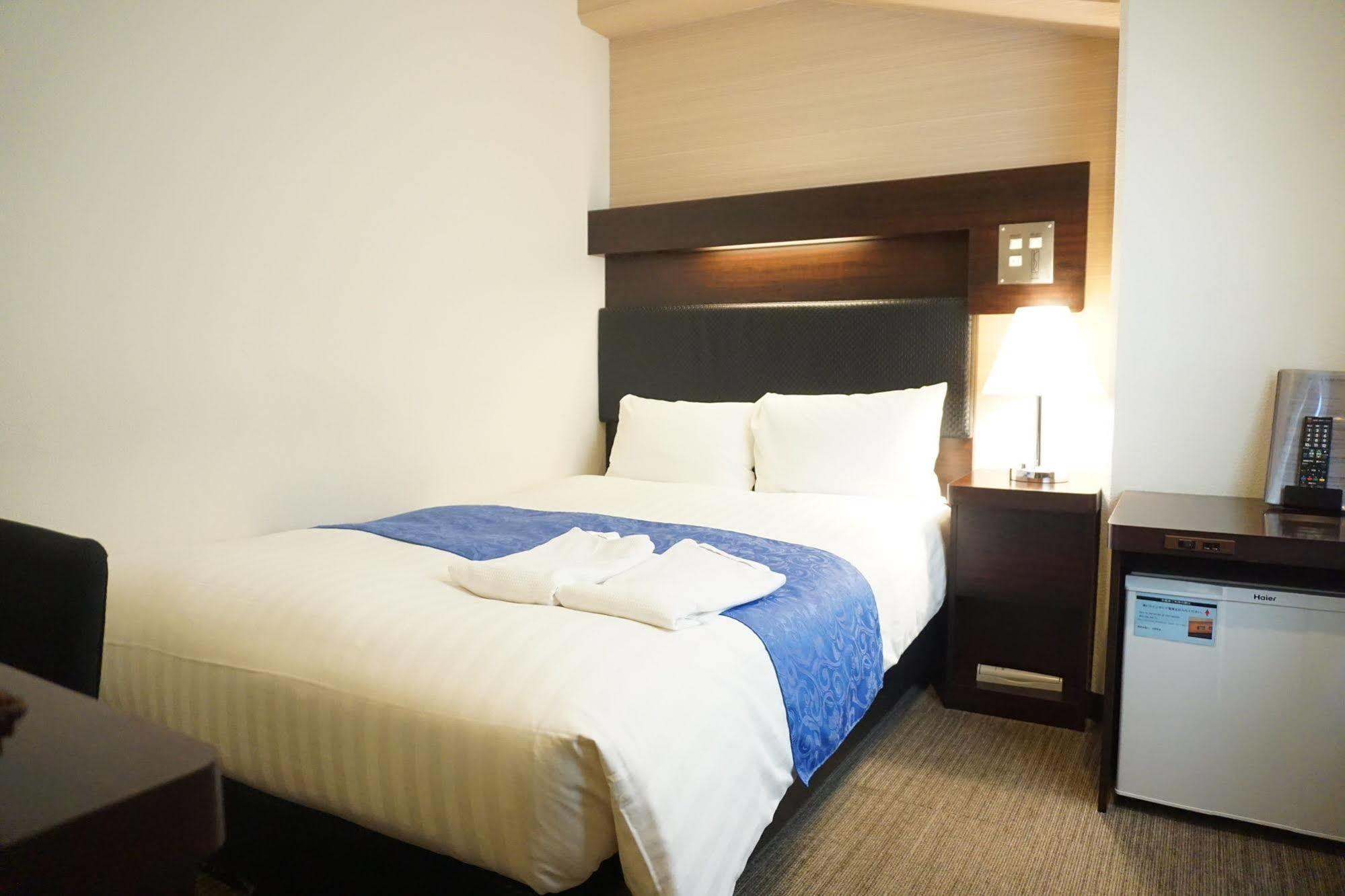Hotel Sunline Fukuoka Hakata Ekimae Dış mekan fotoğraf