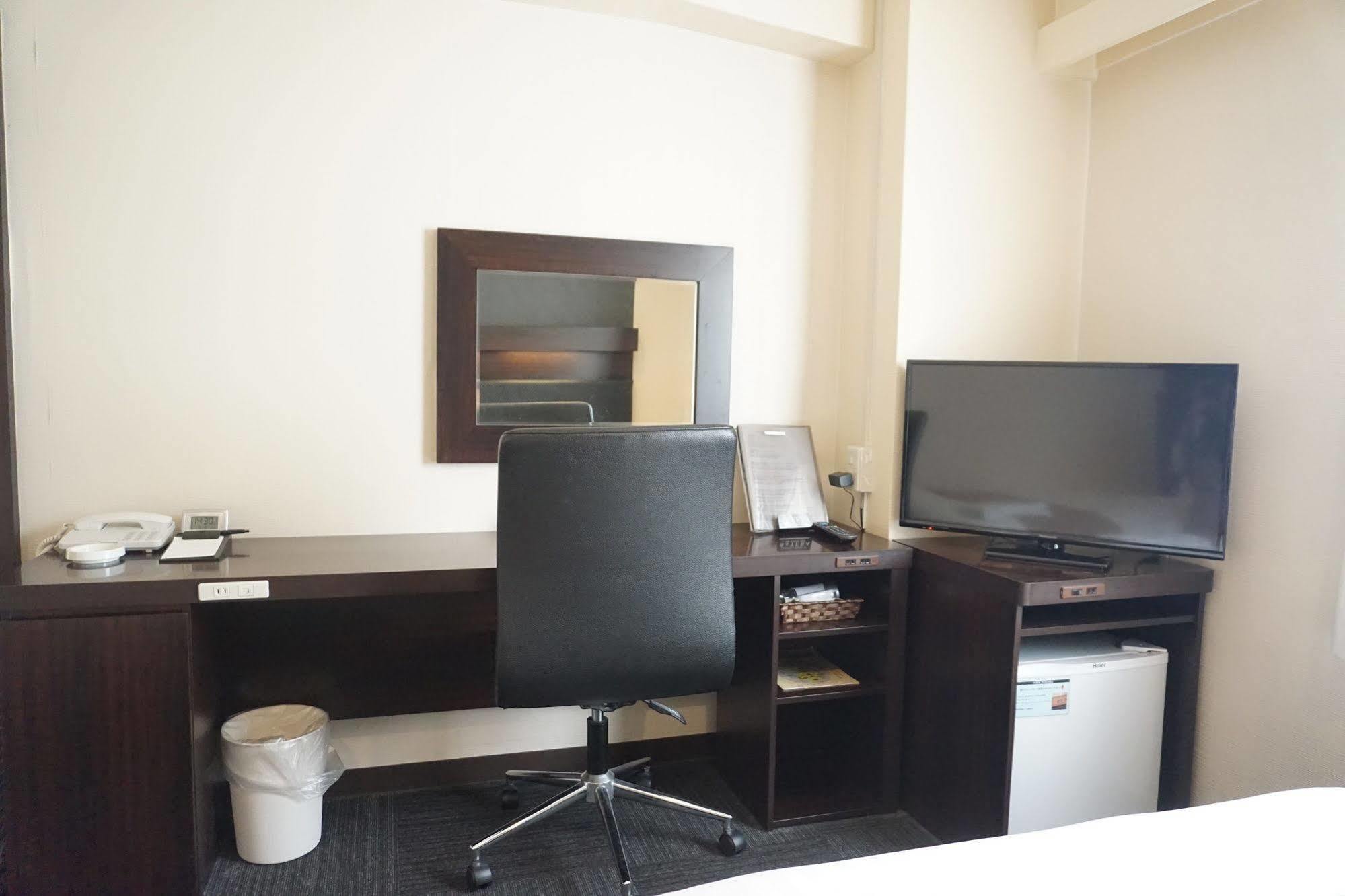 Hotel Sunline Fukuoka Hakata Ekimae Dış mekan fotoğraf